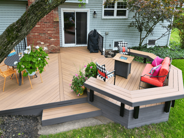 Composite Deck with built in bench